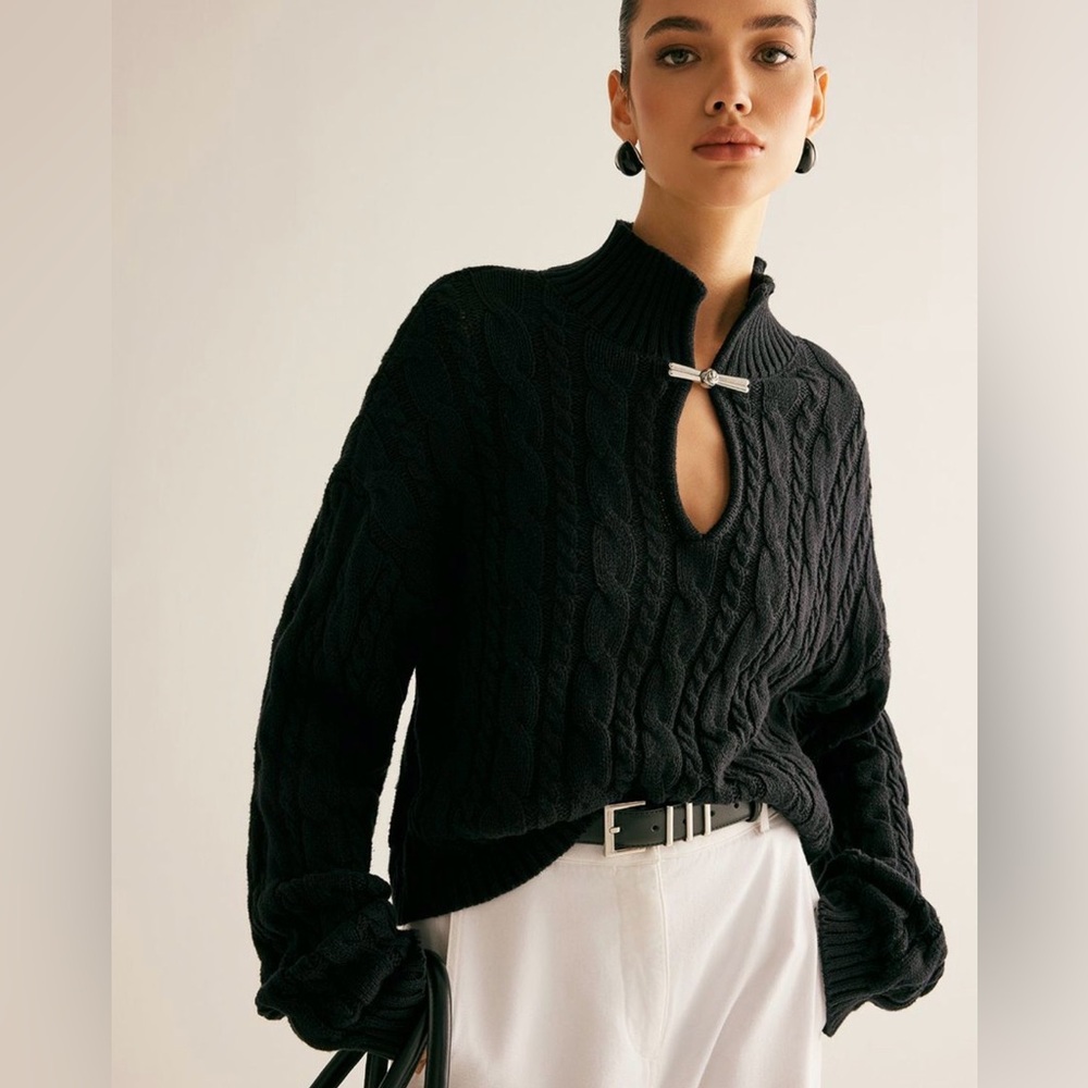 Commense Black Cable-Knit Turtleneck Sweater with Keyhole Detail
